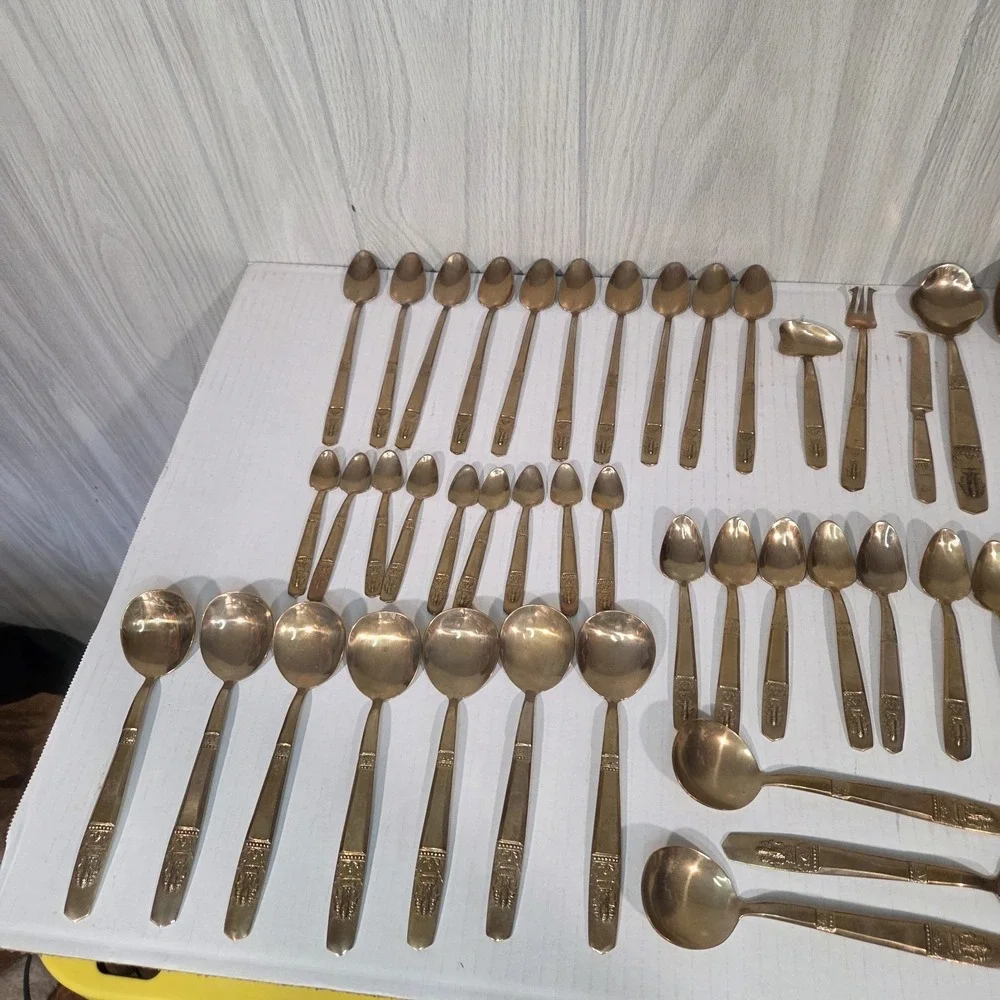 Bronzeware Thai Siam Flatware Set 137 Pieces Elephant Head Thailand Free Ship